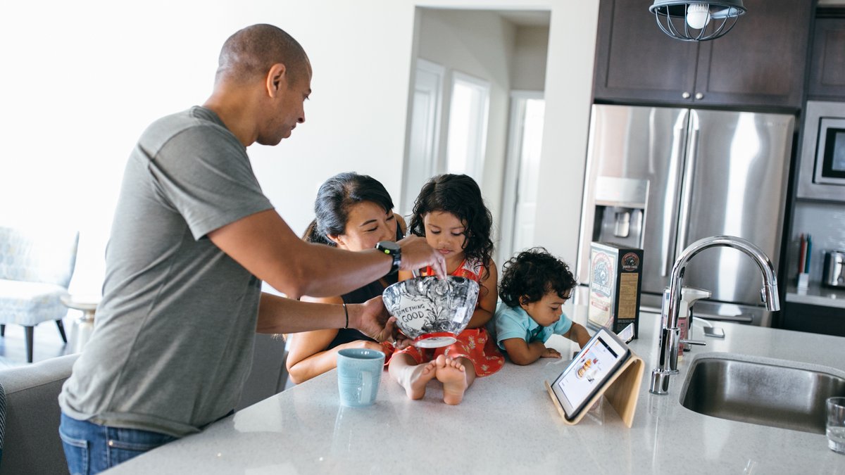 Spend less time wrestling with your wifi, and more time with your family. With eero's plug and play design, setting up a secure mesh network is easier than ever. 
#eero #homekit #smarthome