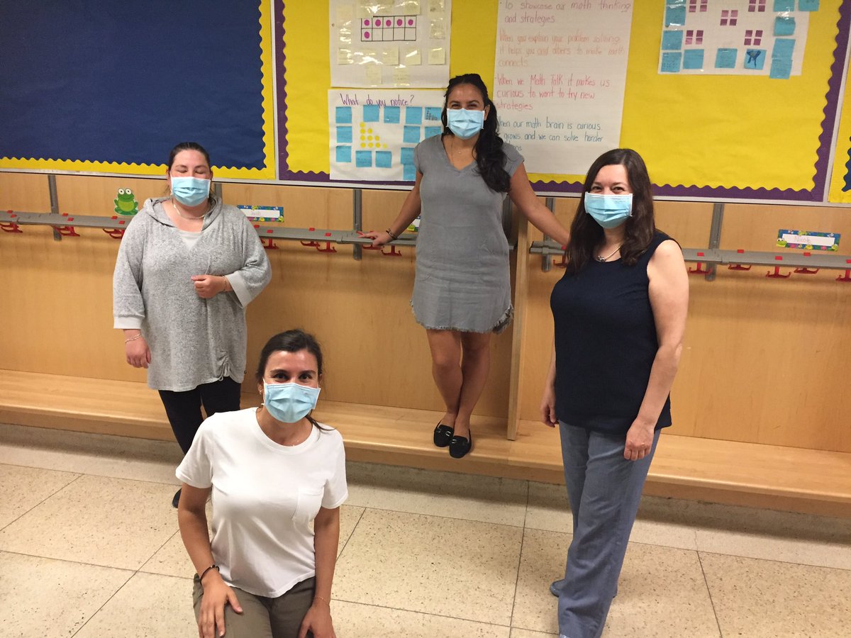MsSimopoulos's tweet photo. It’s Friday! Collaboration is key! Missing @Ms_Castellon https://t.co/PsHbQRrvjz