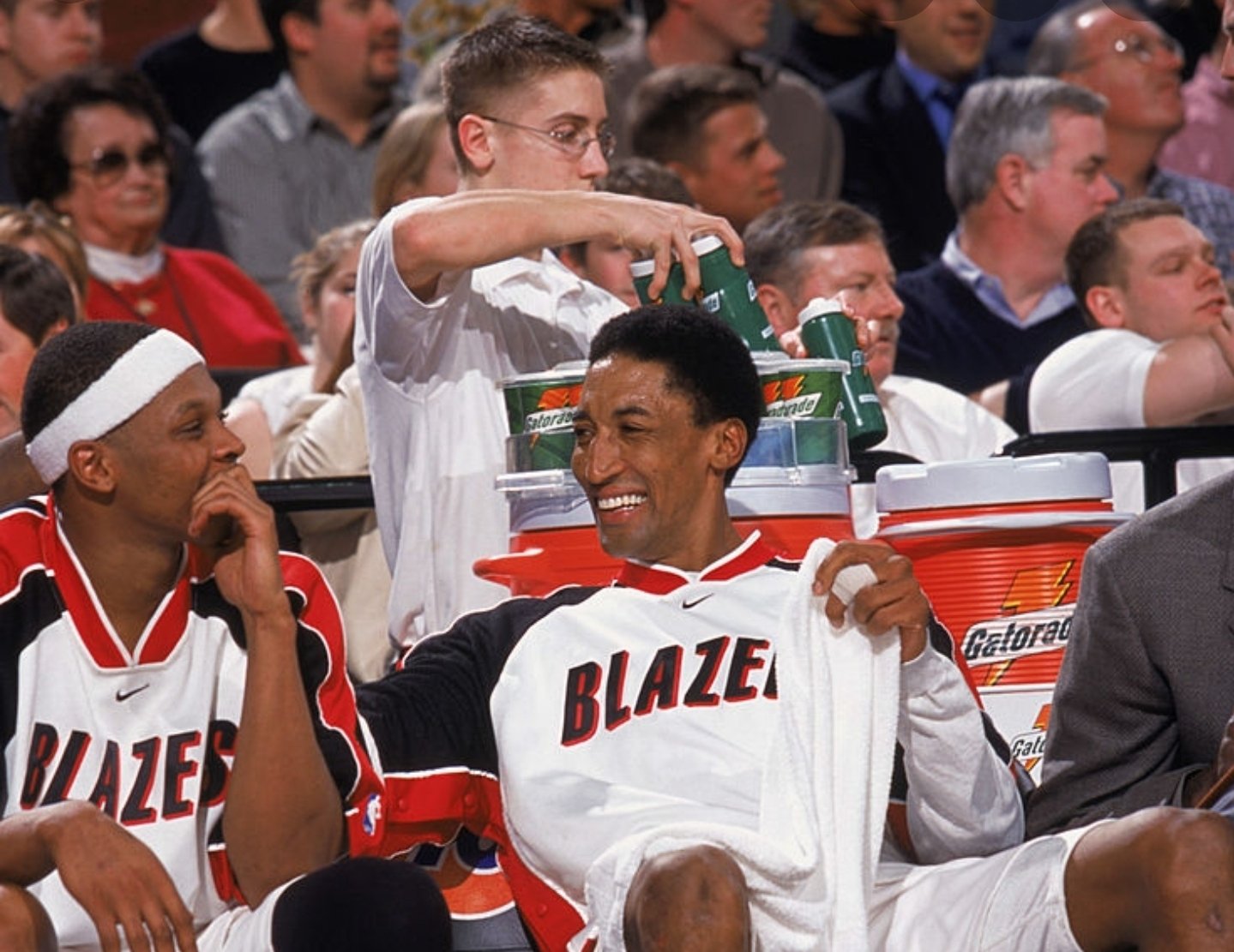 Happy Birthday to former Blazer, Scottie Pippen!  Happy 55th birthday! 