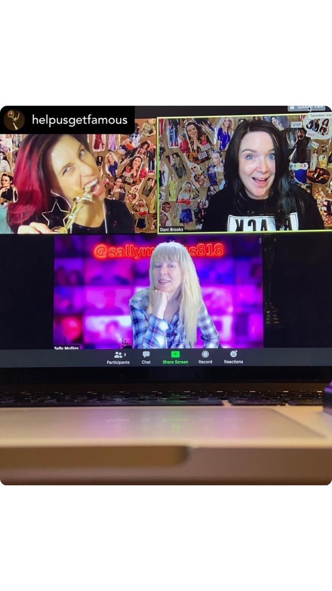 SallyMullins1's tweet image. Please check out my episode @HelpUsGetFamous podcast @TheDaniBrooks @PovsComedy. #threesome