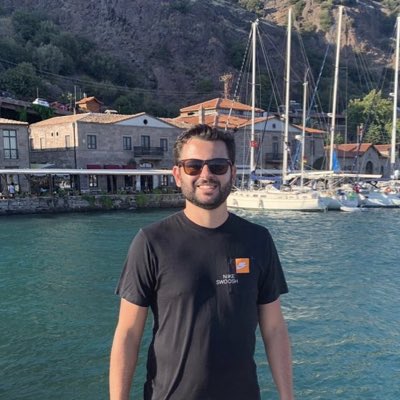 FjuGuedes's tweet photo. #NovaFotoDoPerfil https://t.co/TukpZGdNou