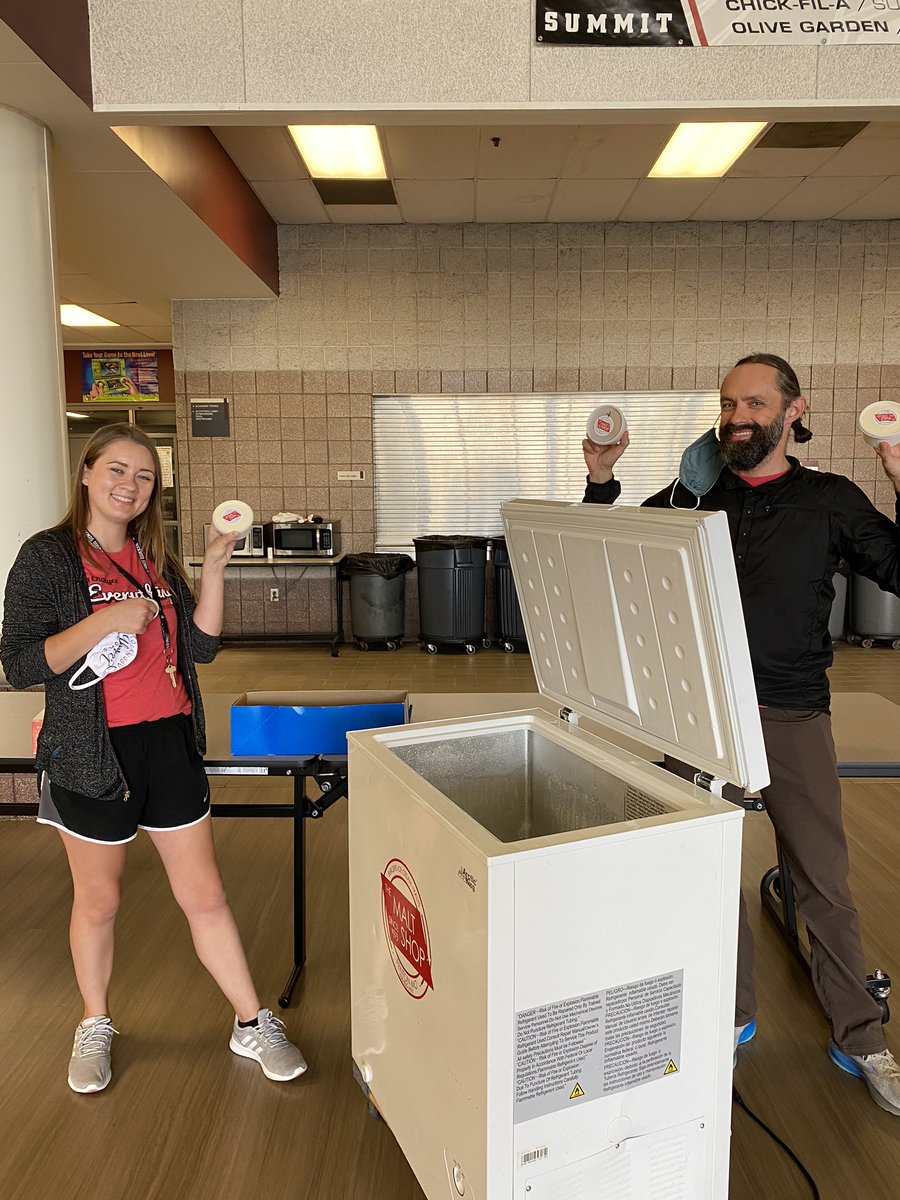 Big thanks to The Malt Shop for donating 🍦 to all our staff for conference night. We appreciate the sweet treat! Stop by this weekend for a🍔 or 🍨 (And they do catering!)