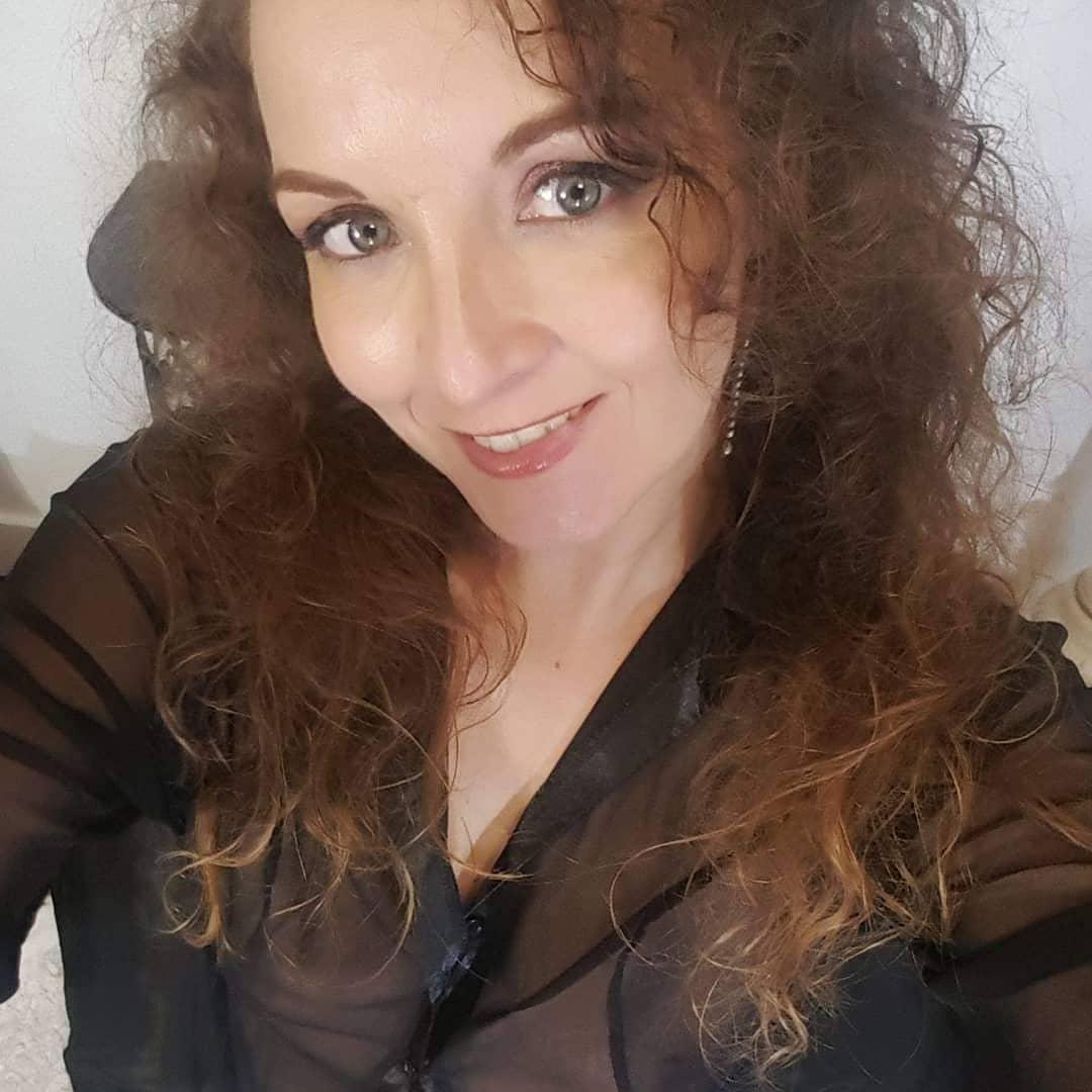 Mon nom c'est Jacqueline célibataire recherchant du sérieux 😘