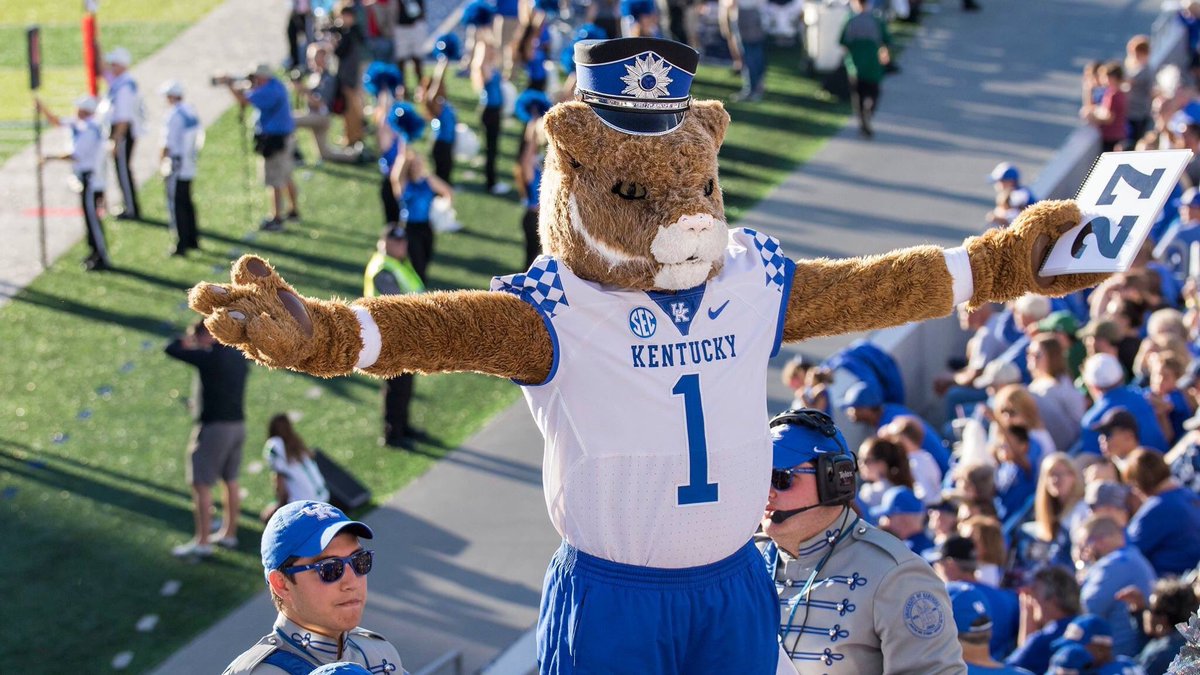 Strike up the band! The Cats are back! 😼🏈🎶💙 #WeAreUK #BBN