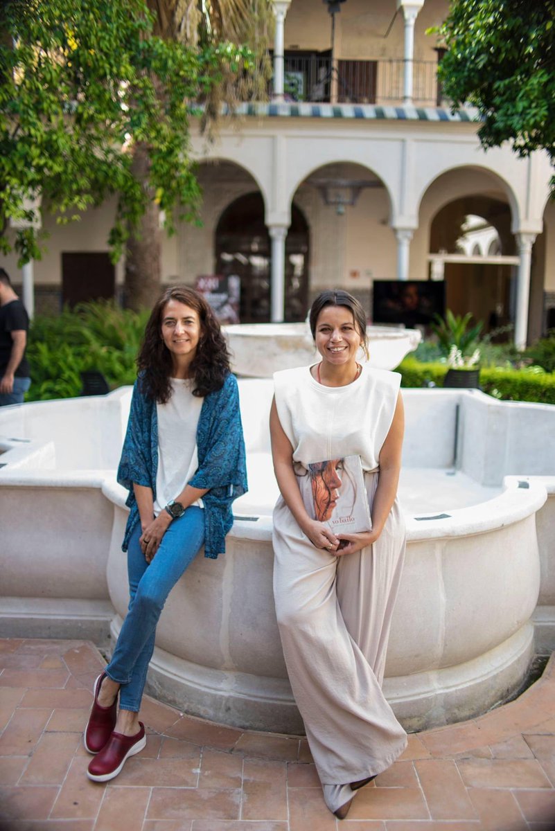 🌥NACIO YO BAILO 🌥⁣
¡𝐔𝐧 𝐥𝐢𝐛𝐫𝐨! 𝐒𝐢 𝐮𝐧 𝐥𝐢𝐛𝐫𝐨 ☺️
⁣
𝘑𝘢𝘮á𝘴 𝘩𝘦 𝘩𝘦𝘤𝘩𝘰 𝘶𝘯𝘢 𝘭𝘪𝘴𝘵𝘢 𝘤𝘰𝘯 𝘢𝘲𝘶𝘦𝘭𝘭𝘰 𝘲𝘶𝘦 𝘢𝘴𝘱𝘪𝘳𝘰 𝘢 𝘤𝘰𝘯𝘴𝘦𝘨𝘶𝘪𝘳, 𝘭𝘢𝘴 𝘤𝘰𝘴𝘢𝘴 𝘴𝘪𝘮𝘱𝘭𝘦𝘮𝘦𝘯𝘵𝘦, 𝘥𝘦 𝘢𝘭𝘨ú𝘯 𝘮𝘰𝘥𝘰 𝘷𝘢𝘯 𝘴𝘢𝘭𝘪𝘦𝘯𝘥𝘰...⁣
⁣