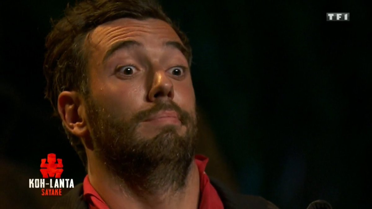 Lauuriiiane's tweet image. Quand tu pensais avoir réussi ton contrôle de Maths et que la prof te tend un 2/20 😂 #KohLanta