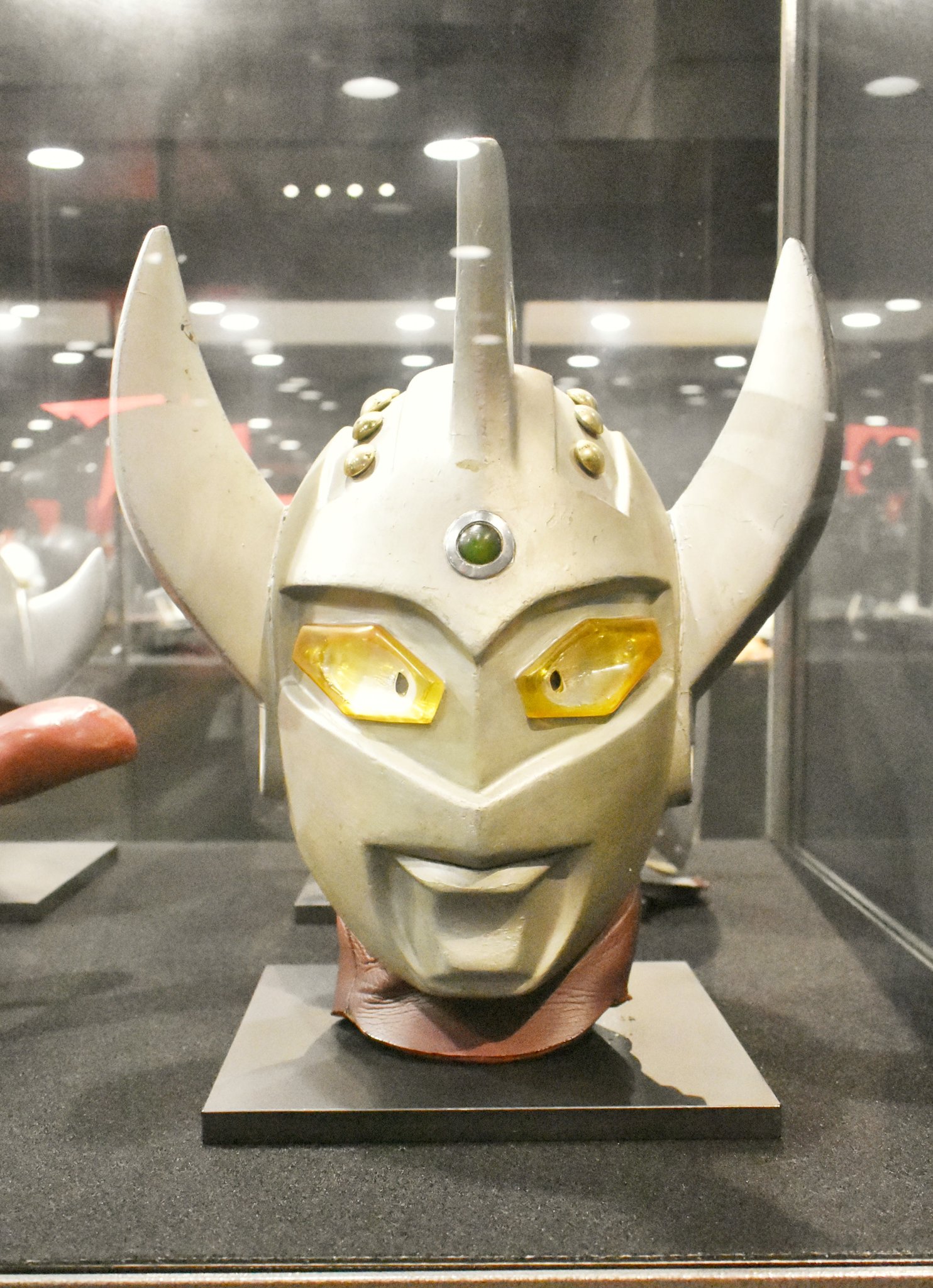 マスク ウルトラマン ウルトラマンタロウ Amazon.co.jp: [EINI] ウルトラマンタロウ コスプレ マスク