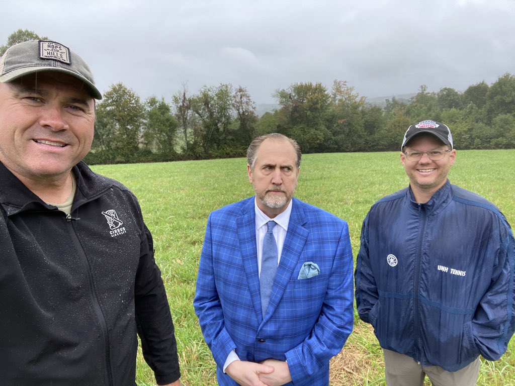 ClaytonRWalker's tweet image. For anyone planning a conference, here’s a #helpfulhint: be very clear about the dress code. I am starting to feel a bit overdressed at this #econdev CEO retreat. In fact, the further into the woods we go the more I’m starting to question the legitimacy of this event altogether