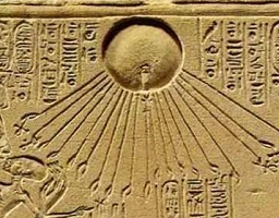 Amenhotep went ALLL IN on ATEN, changed name to AkhenATEN, called himself a Deity (1st Pharaoh to do so) Temples belonging to Amun? He closed them or made its priests worship Aten.He even made Aten the ONLY God, introducing Monotheism & made his own city...4/14