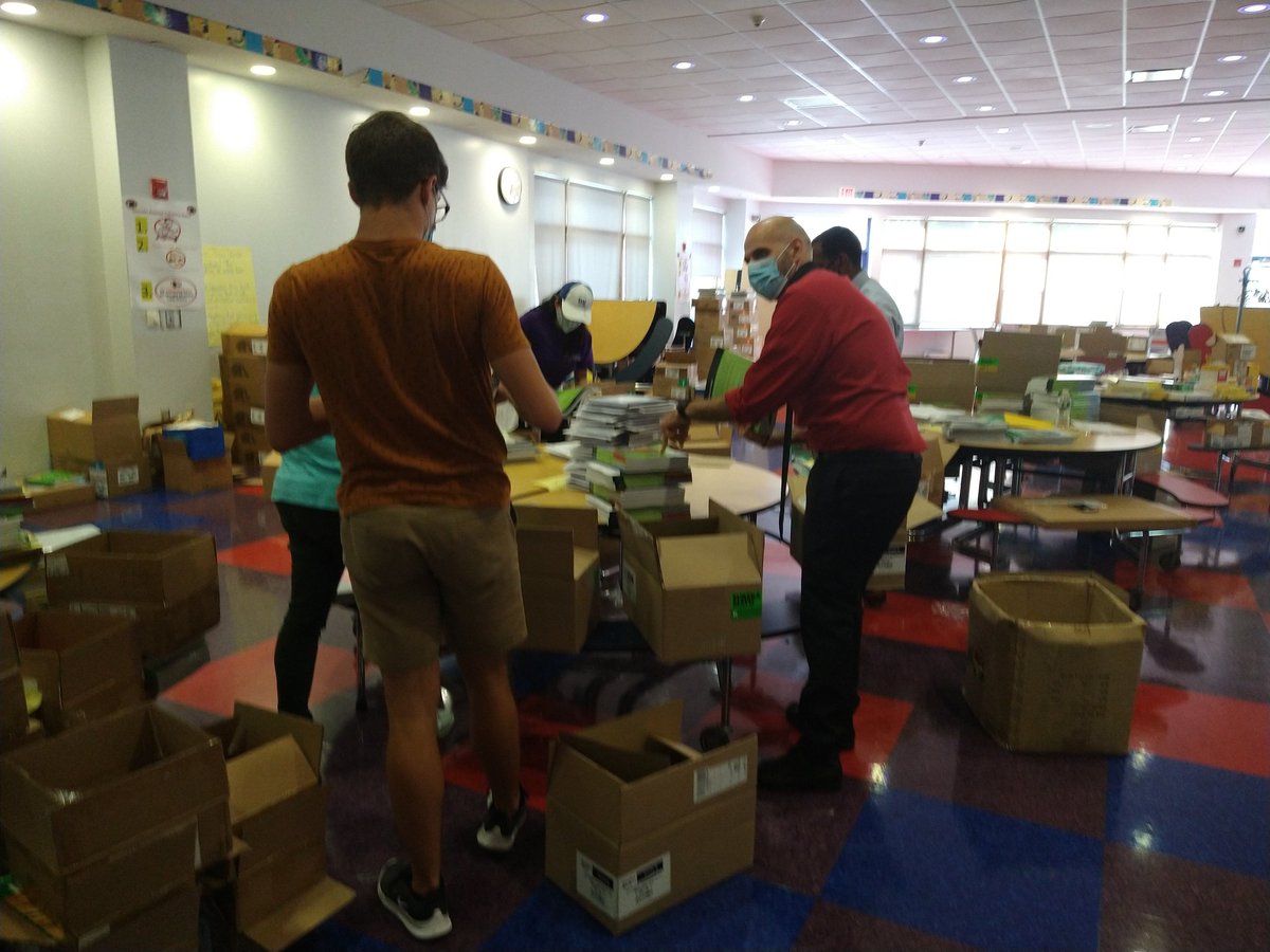 Prepping for Monday's LAS Meet and Greet! The K crew is so excited to meet our students in person and load them up with more supplies!  @ela_orange
<a href="/ops_district/">Orange Public Schools</a> <a href="/LincolnAve216/">Lincoln Ave Panthers</a> <a href="/Gerald_Fitzhugh/">Gerald Fitzhugh II, Ed.D. 👌🏾♦️👌🏾♦️KAY</a> @PrincipalNooch #frorange #LASPantherPride #orangestrong💪🏾 #goodtogreat #busybee102