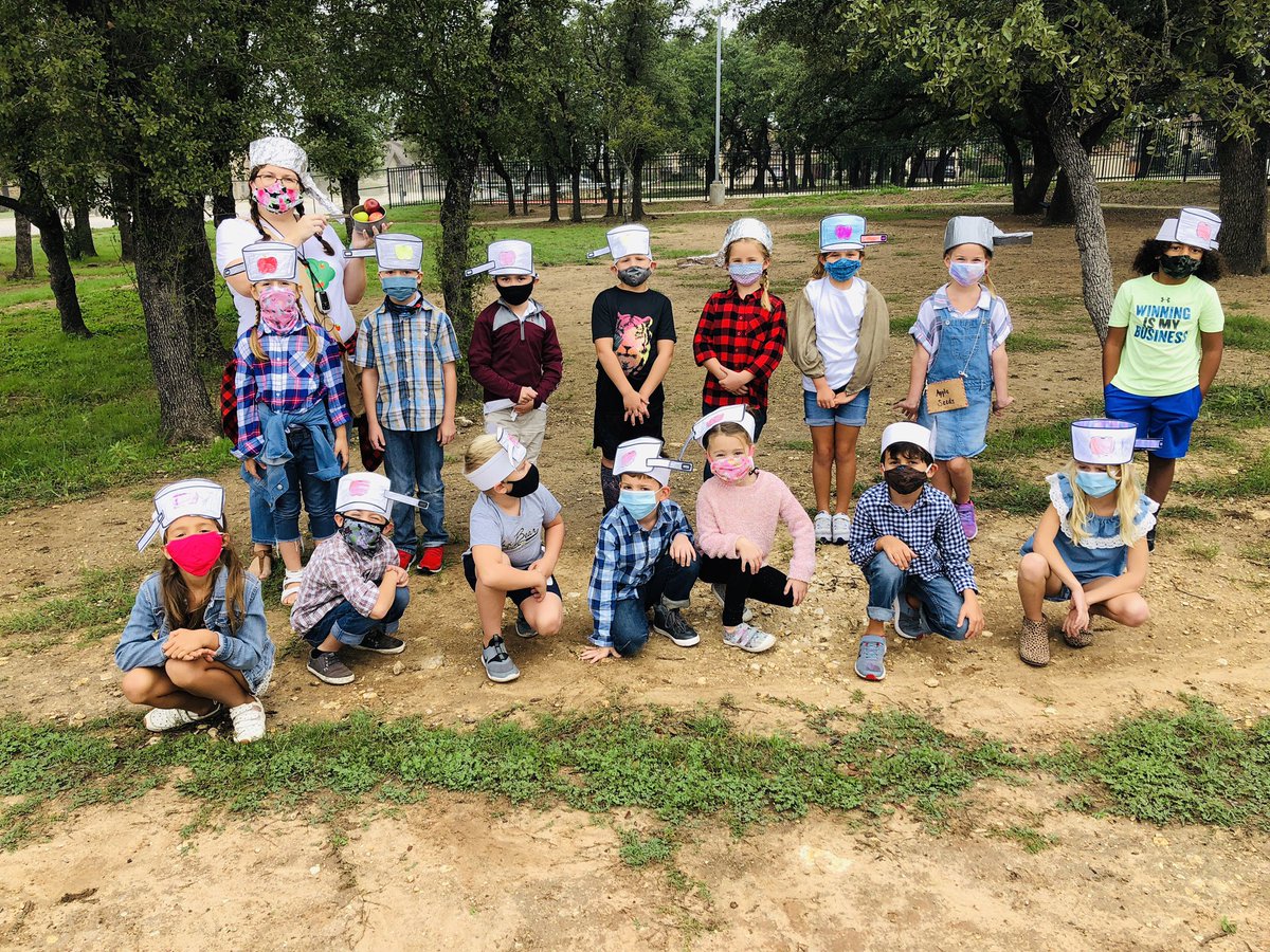 Tara Ali (@mrstaraali) on Twitter photo 🍎🍏Johnny Appleseed Day 2020🍎🍏 We had fun wrapping up our learning and made homemade applesauce to learn about how heat changes matter! <a href="/mbeninga/">Melanie Beninga</a> <a href="/LeannaPestaEdD/">Leanna Pesta, Ed.D.</a> 🍎🍏Johnny Appleseed Day 2020🍎🍏 We had fun wrapping up our learning and made homemade applesauce to learn about how heat changes matter! <a href="/mbeninga/">Melanie Beninga</a> <a href="/LeannaPestaEdD/">Leanna Pesta, Ed.D.</a>