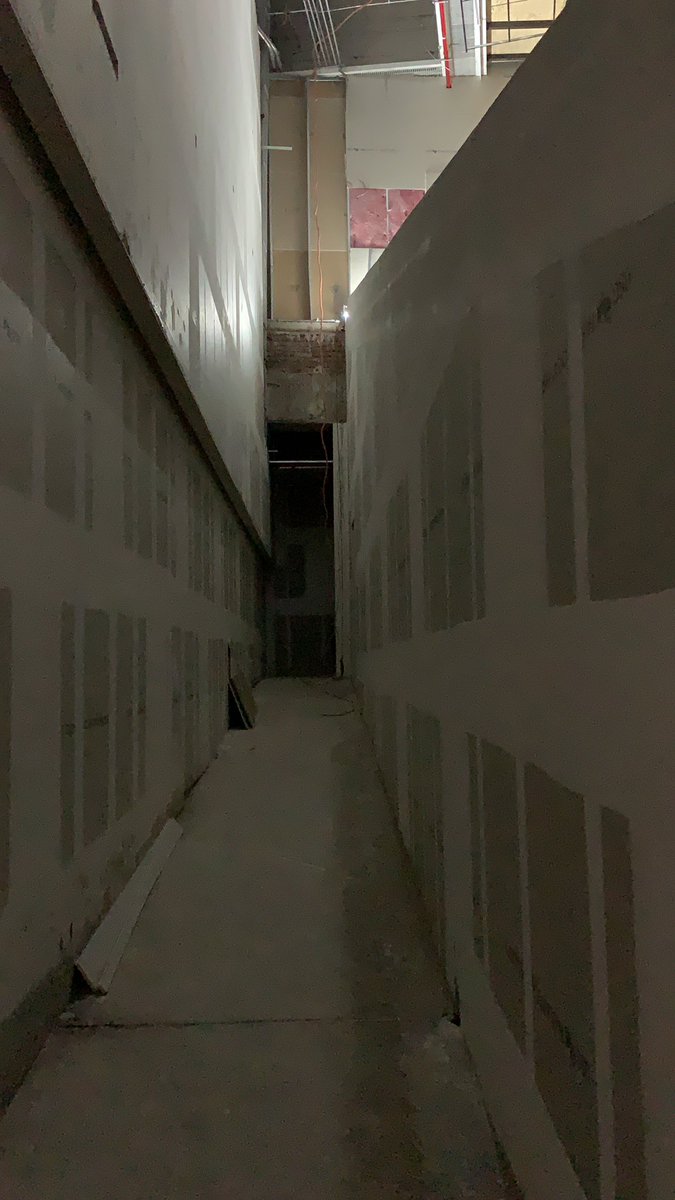 MHernan_'s tweet photo. Con un avance de obra del 66%, que incluye la colocación de los sistemas de protección civil. Las próximas semanas serán de acabados de las tres salas #CineLinternaMágica https://t.co/NBfPr3rBcs