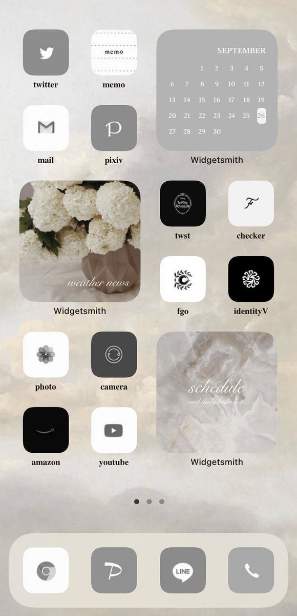 𝙮 𝙪 𝙮 𝙖 原稿中 今流行りのウィジェット駆使して鬼可愛いホーム作ったから見て見て アイコン もいじってオタク御用達アプリを全力で擬態させた