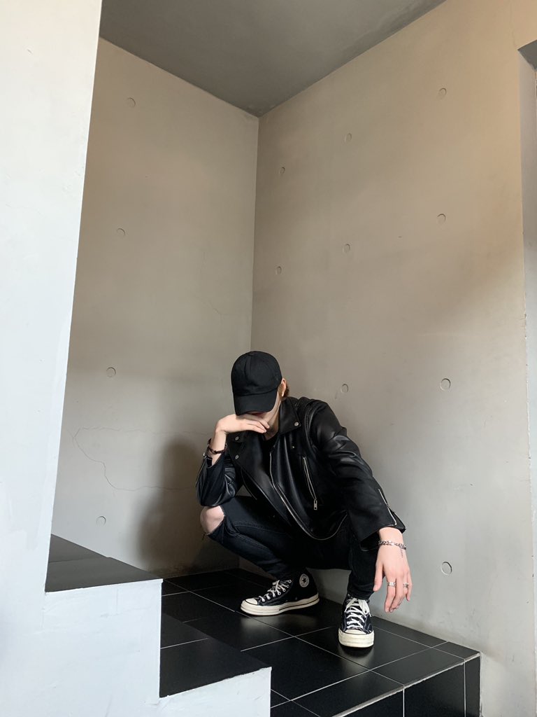 DKBBrazil's tweet photo. 📷 • 23.09.2020 • Atualização no Twitter @DKB_BRAVE 

[#HEECHAN] ❤Queridos BBs❤ Vocês viram o Criminal Challenge?? Eu tentei com o #RiderChan, como foi? ❤❤

#다크비 #DKB
#LOVE #오늘도여전히 #Still
#희찬 #HEECHAN
#BB https://t.co/GB2HdVLPId