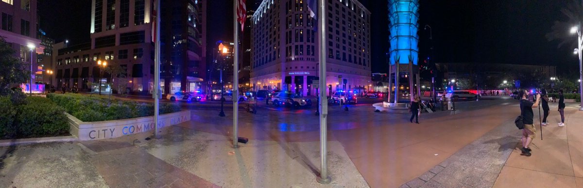Orlando_DSA's tweet photo. Protesters are gathered at City Hall. Police have shown up to completely surround the area despite zero violence from anyone (besides the police). 
#OrlandoProtest #JusticeForBreonnaTaylor https://t.co/A5zXKeGM6P