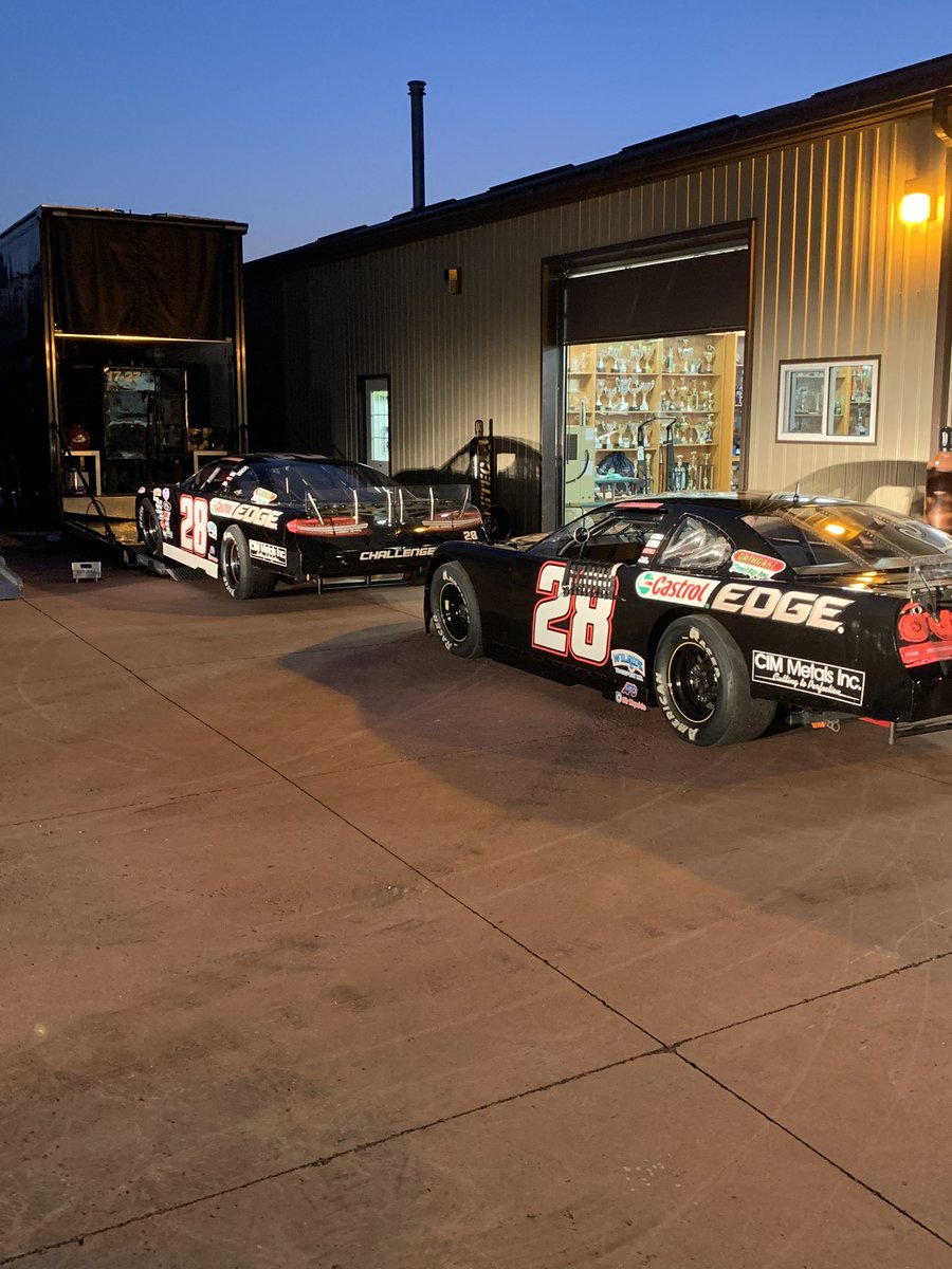 Ready to roll to @JukasaMotor  tomorrow with the <a href="/UnitedLMSeries/">United Racing Series</a>  and the <a href="/CastrolCanada/">Castrol Canada</a>  <a href="/CIMMetals/">CIM Metals Inc</a>  hot rod! Putting them in the box! #loveracing #funtimes #greatguys