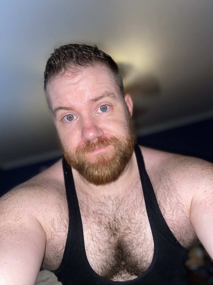 Made it through the day without hulking out on anyone.. *pats self on back. #musclebear #hulksmash https://t.co/Zb3xi5fiil