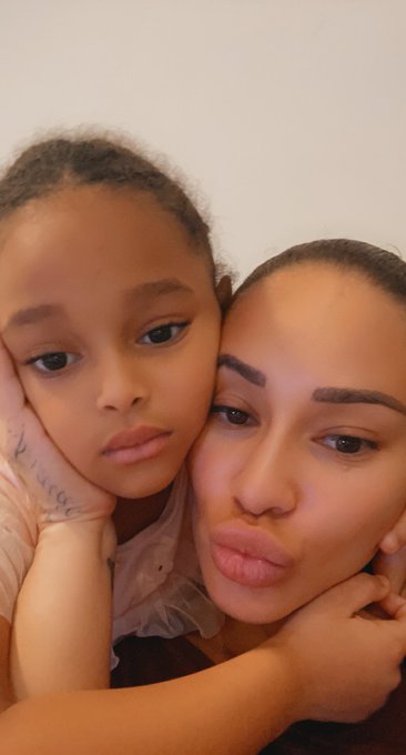 National daughters day 😍😍😍 https://t.co/uG3XNTxxor