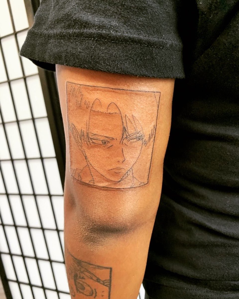 taco2395's tweet photo. I GOT MY BOY LEVI TATTED ON ME #AttackOnTitan #leviackerman #THEBESTSURVEYCORPSBOY https://t.co/L4mwRSu3dx