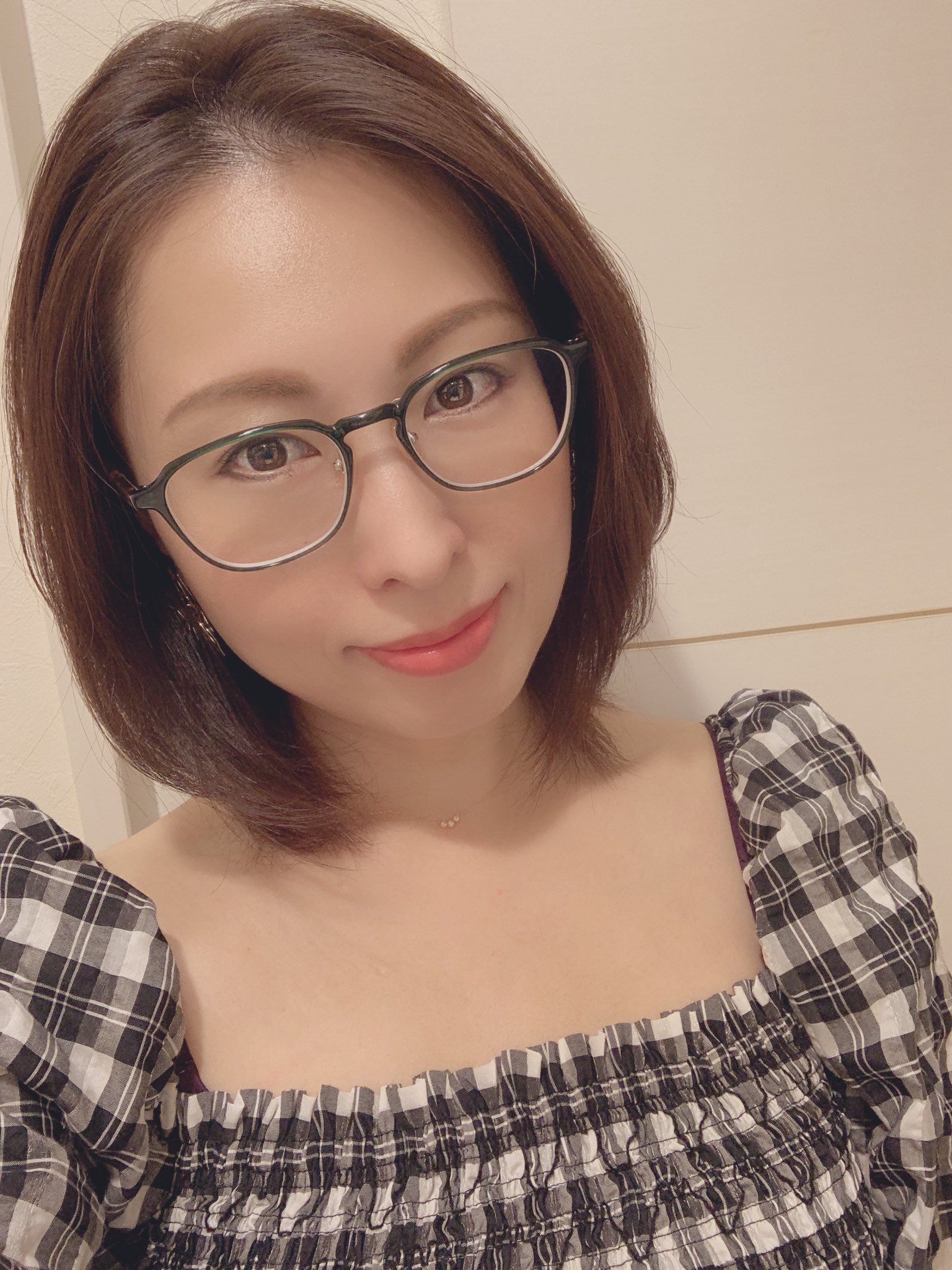 眼鏡熟女 