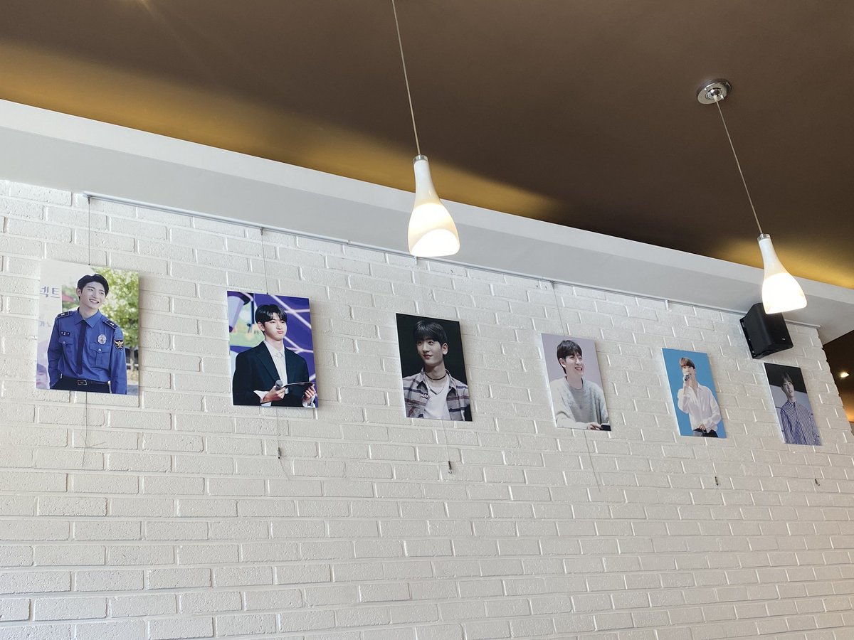 ON71Z's tweet photo. 카페 이벤트 시작합니다.
엽서를 비치해 두었으니 은기에게 메세지도 많이 남겨주세요🙂
@eunki_official

#홍은기 #은기 #EUNKI #ウンギ #ON71_day https://t.co/gCJGP6JtGV