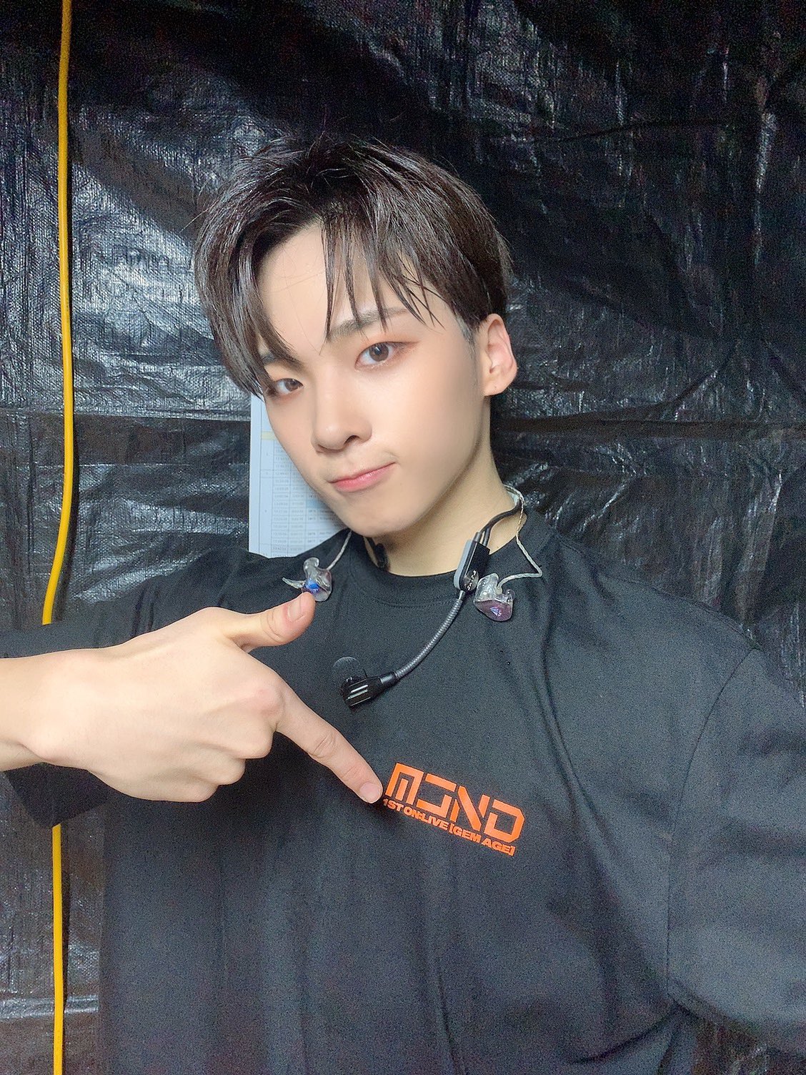 Mcnd Official Mcnd 1st On Live Gem Age 이제 진짜 얼마 안 남은 Gem Age T Co Qr52zgjwf1 Mcnd 엠씨엔디 캐슬제이 Castle J Onlive Gemage T Co Npaiigrvqu