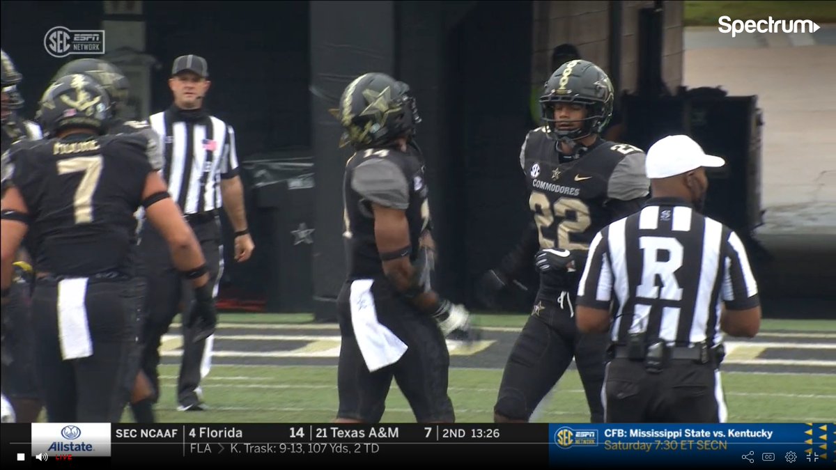 we'll take the trash out first today. your college football gameday uniform thread starts here.double flat black pants games should be outlawed. Vandy-South Carolina is unwatchable.