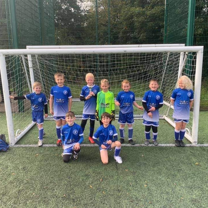 Another battling performance from the boys ⚽️⚽️⚽️💙💙💙
Stanton ilkeston mustangs u9s - 3
Sandiacre town rockets u9s- 2 #stantonilkestonfc #mustangs #oneworldonestanton #football #ironmen #ironladies