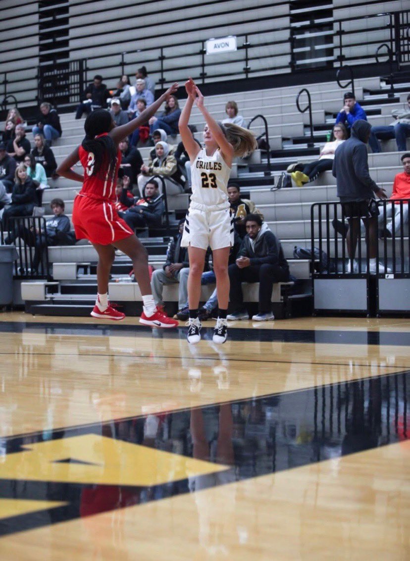 InPrideBBClub's tweet photo. @InPrideBBClub welcomes @gabbymirise 5’6” 2022 guard Avon HS to the @INPrideXtreme for the 2021 travel season!! #PrideFamily https://t.co/GYGnoLzjtb