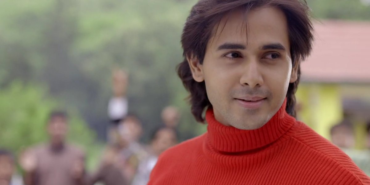 The way Naina's voice-over introduced sameer is just The boyish charm  #YehUnDinonKiBaatHai ||  #AshiSingh ||  #RandeepRai ||