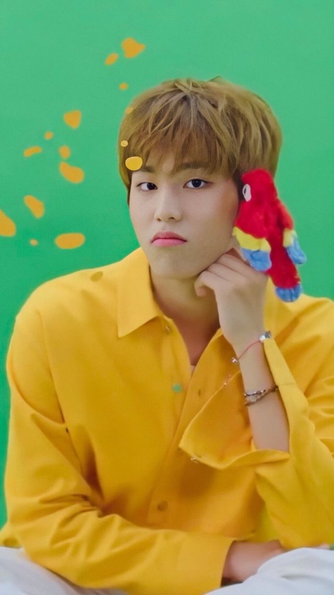   #JEONGWOO - tenor sax⁃highkey chaotic ⁃  vv nice sounding⁃is a strange entity ⁃talented