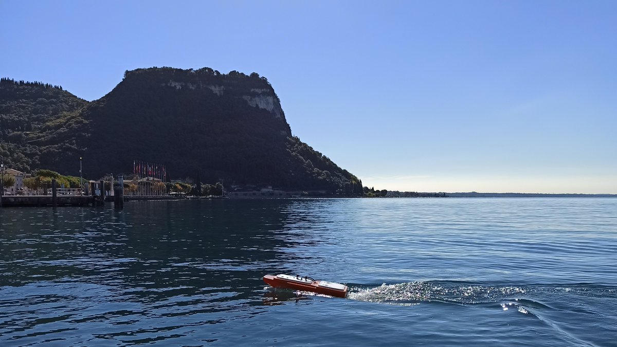 Marlin back in action! Monitoring water quality in Lake Garda within the SmartGardaLake project (smartgardalake.it/progetto/). Thanks to Lega Navale Italiana Garda for the great support (lnigarda.it/index.php/2020…)!