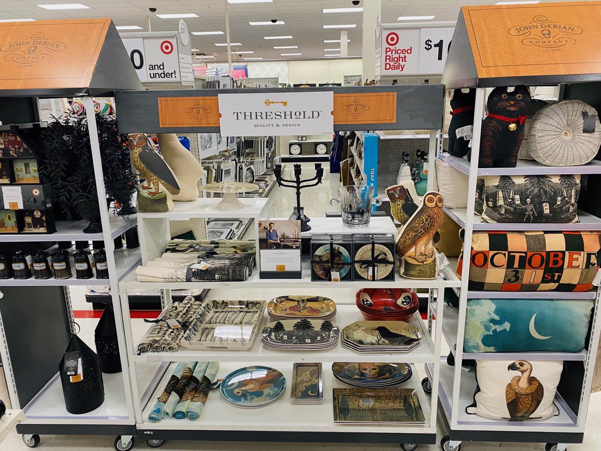 It’s SPOOKY SEASON with John Derain here at Tulsa Hills!!! ⁦@JPDixon77⁩ ⁦<a href="/Carrie_Kay31/">Carrie Pittman</a>⁩ ⁦<a href="/KevinKaminski10/">Kevin Kaminski</a>⁩ ⁦<a href="/AshMo2357/">Ashley</a>⁩ ⁦@CameronWhitham⁩