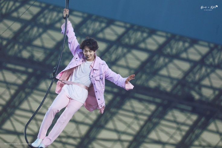 kkoobap's tweet photo. jungkook's                          jungkook's 
euphoria                                my time https://t.co/VhbMeDe6zD