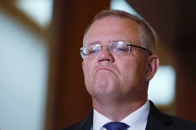 paulinehollywoo's tweet photo. @davidihales @EddyJokovich @guardianau The smirker who doesn't care to take responsibility for anything is #ScottyTheBully! #auspol #AgedCareScandal #AgedCareDebacle #BushfireEmergency #NotMyPM #Quarantine https://t.co/2H1opda4N3 https://t.co/1GLboI8Q7J