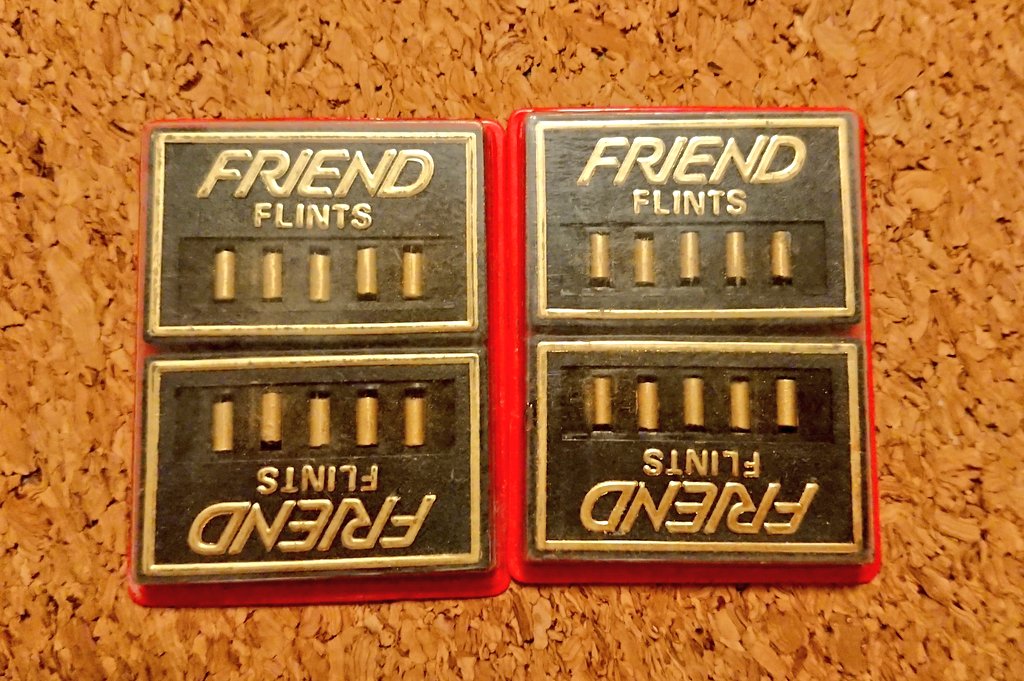 町田キャッツアイ ゴレンジャー大好き Jaychael 俺が小学生の頃 通っていたパチ屋の特殊景品がライター石でした 一枚 八百円でした 昭和50年代から60年代です Twitter 町田キャッツアイ ゴレンジャー大好き Jaychael 俺が小学生の頃 通っていたパチ屋の特殊景品がライター石でした 一枚 八百円でした 昭和50年代から60年代です Twitter