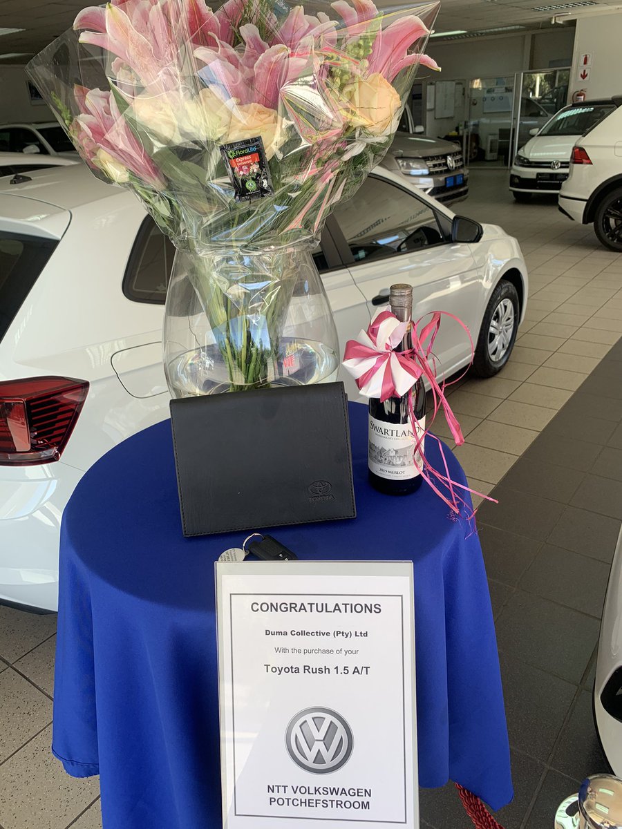 sibumabena's tweet image. To every client we’ve ever had...

To every supplier we’ve ever worked with...

I and all the team members @DumaCollective would like to say thank you for getting us our first company car!! 😭❤️🙏🏽🥺 

@GaoSeboni you and the Potch VW team are absolute champs. Incredible service🙏🏽