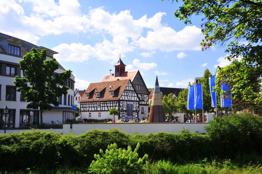 #VilbelFragen: Deutliche Mehrheit will den #Hessentag
#BADVILBEL. Wie beurteilen die Bad Vilbeler die Entwicklung ihrer Stadt? Was läuft gut, wo muss nachgebessert werden? Das fragte die #CDUBadVilbel, diesmal unter dem Motto „Stadt, Land, Nidda“. 
cdu-bad-vilbel.de/news/vilbelfra…