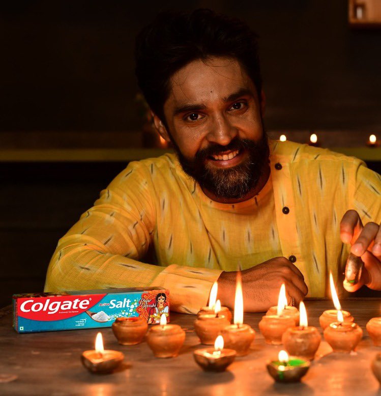 joy_arindam's tweet photo. #NewCampaignAlert
Client : @ColgateIndia
Agency : @SVFBrands
Campaign : #ColgatePujorHaashi
Category : Influencer Campaign https://t.co/GVi7BWn8Y5