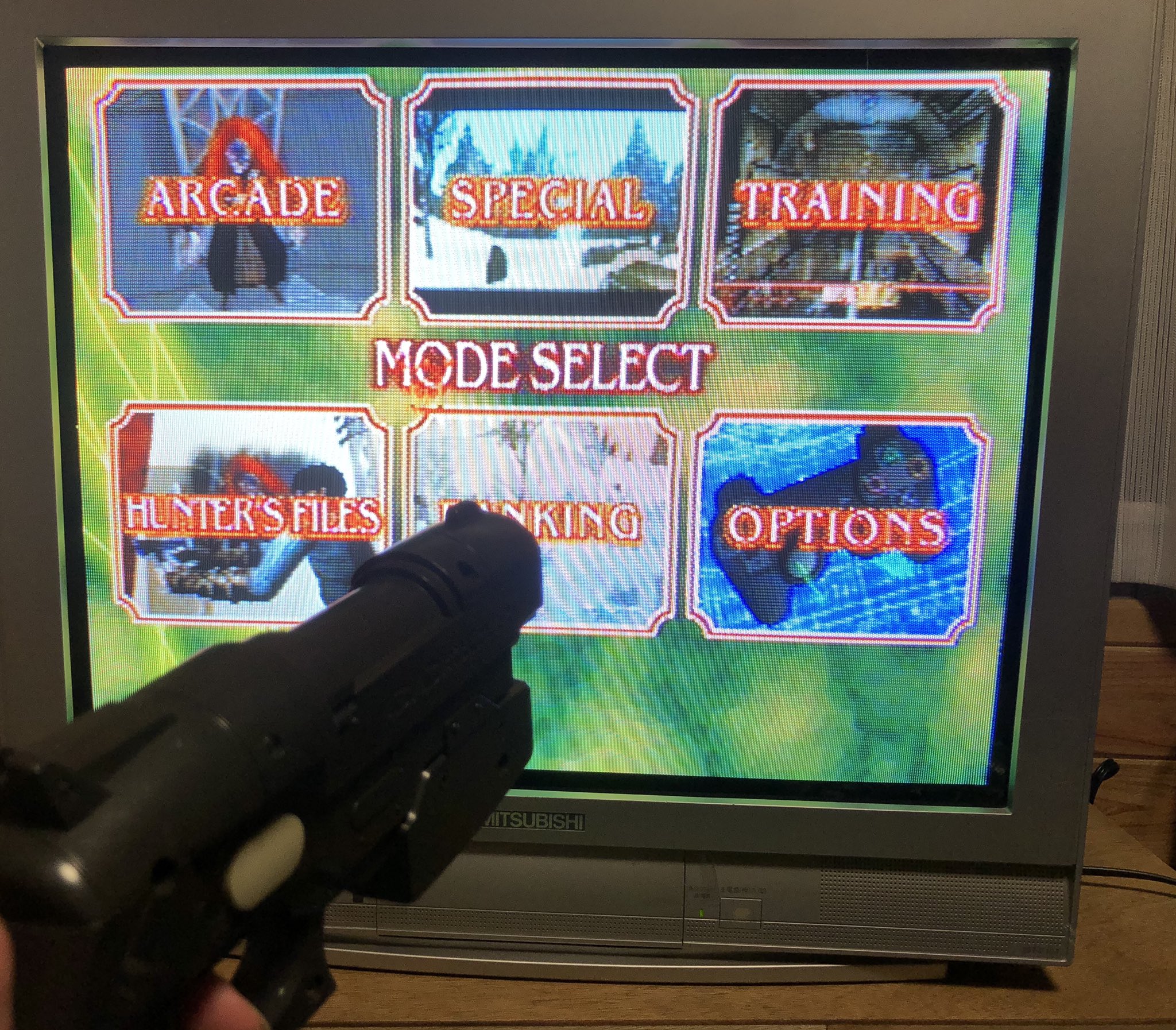 Kaz No Twitter Faterinss Ps3用のガンシューと違ってガンコン2の照準精度メチャクチャ良いですよね ブラウン管でも撃ちまくります Twitter