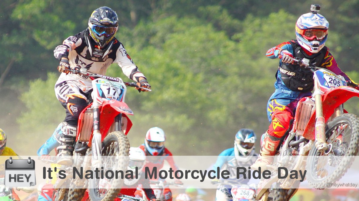 HeyWhatDay's tweet image. It&apos;s National Motorcycle Ride Day! 
#NationalMotorcycleRideDay #MotorcycleRideDay