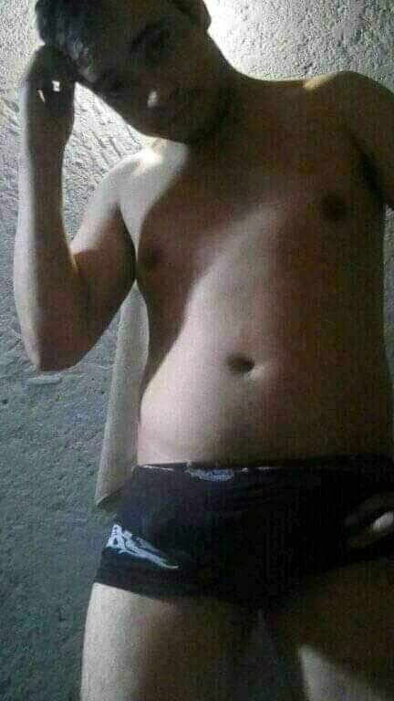 ChacalesDel's tweet photo. Rico hetero vergon 
Matamoros Tamps.
Ya somos 10K .
Muchas gracias x dar RT 
50 RT para compartir el siguiente hetero 
Envíen sus aportes por DM
#chacalesdelmundo 
@ChacalesDel https://t.co/DA0fFERjZW