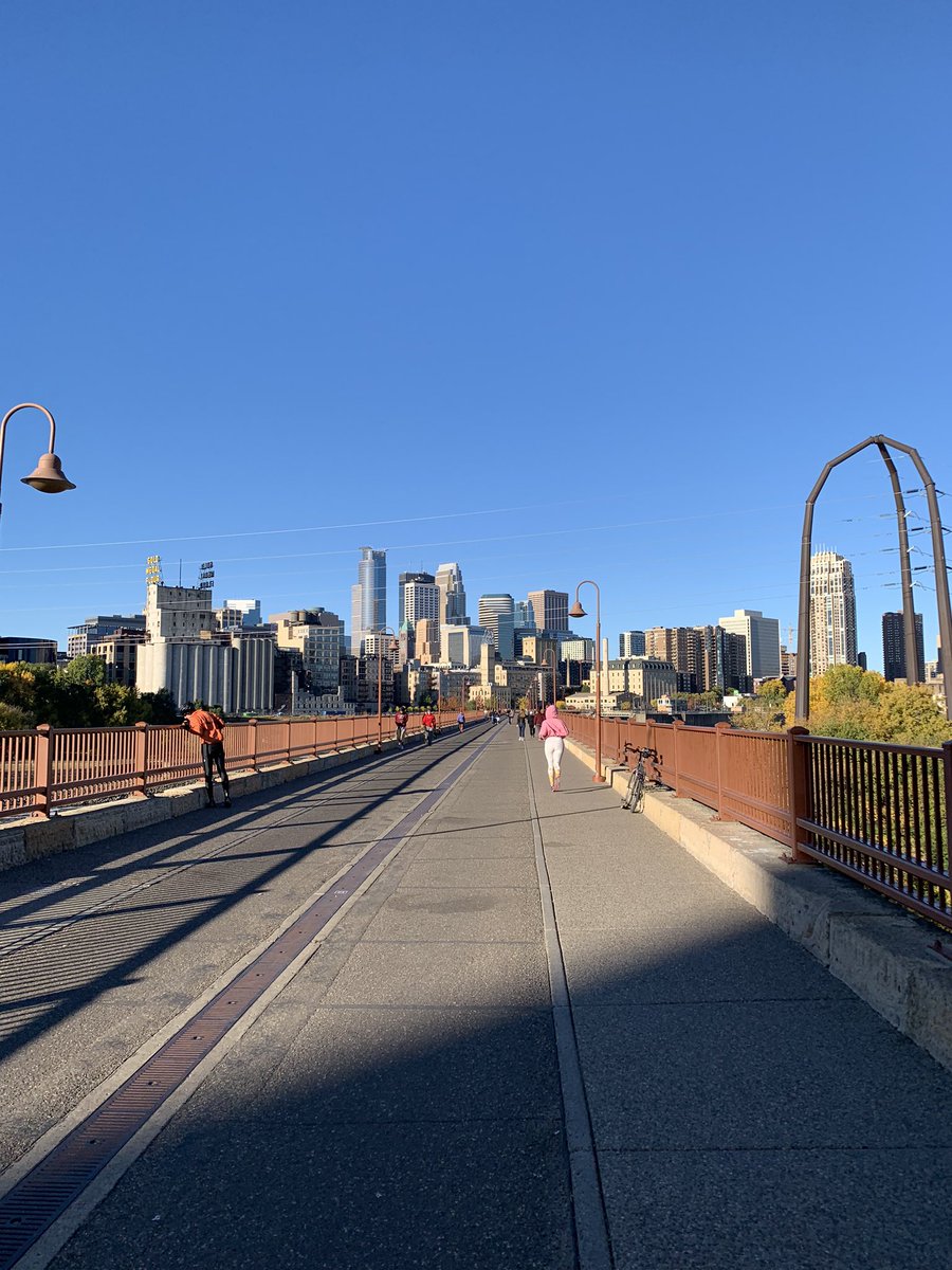 MrHiemstra's tweet image. 35 miles this week!  Hit the 13 mile marker this morning for my 2 hour run, new territory running in the twin cities felt great. 🙌 @Andy_airwin #adminchallenge #teamadmin 

14 days until race day!