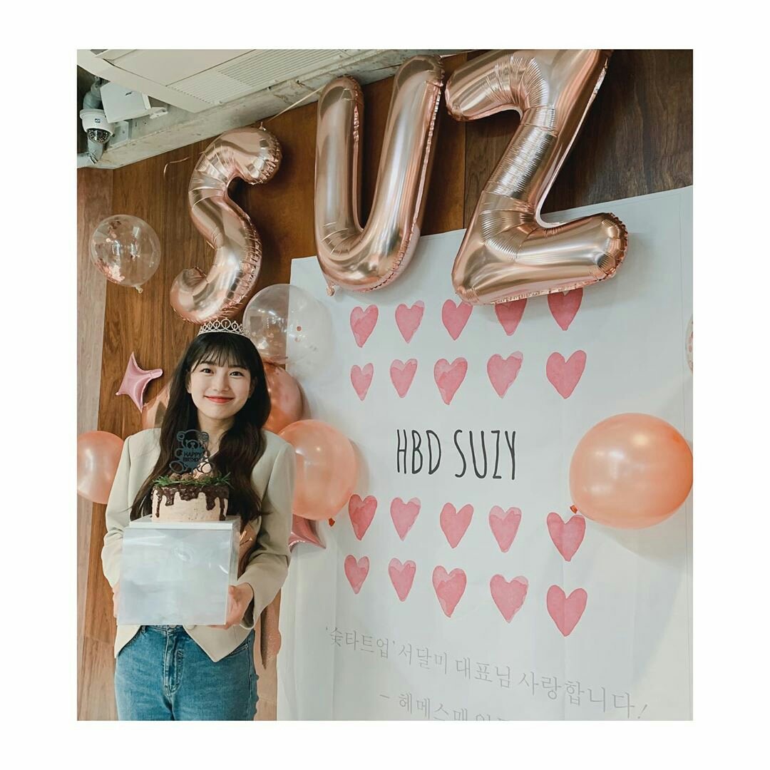 MyKoreanDramaID's tweet photo. Happy bday Neng #Suzy 🎂❤

#HappySuzyDay https://t.co/W4ERQtiZdo