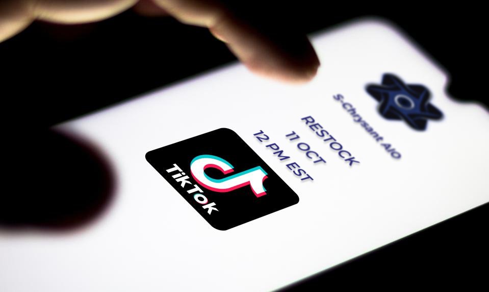 s_chrysant's tweet image. follow😍like👩‍❤️‍👨RT🐎