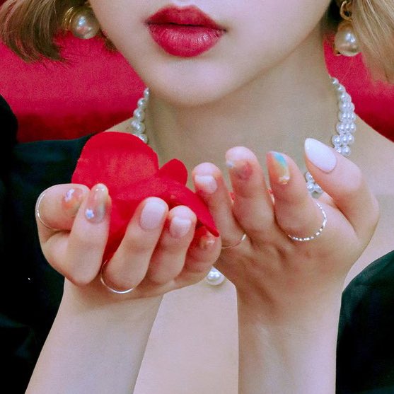 yeojin details! (@detailyeojin) on Twitter photo 