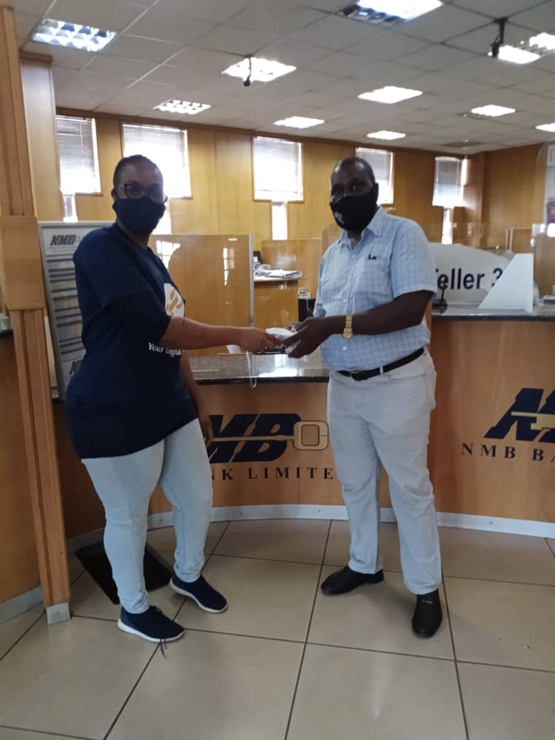 NMBBankZim's tweet photo. Here are highlights from our branches as we celebrate the Global Customer Services Week. We value your continued support. #GCSW2020 #CustomerCrush #NMBConnect #RedefiningBanking #YourDigitalBank #DigitalBankingSolutions https://t.co/9DMvex6r3p