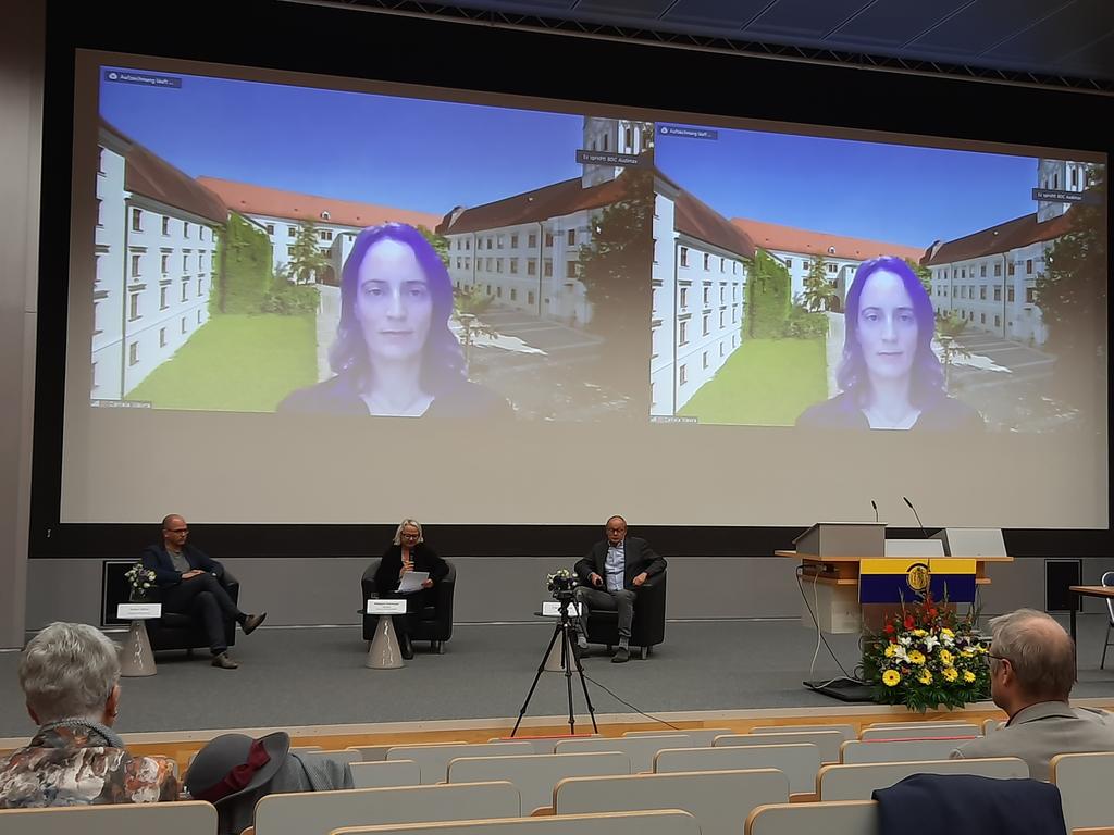 Michael Klemm tweet media