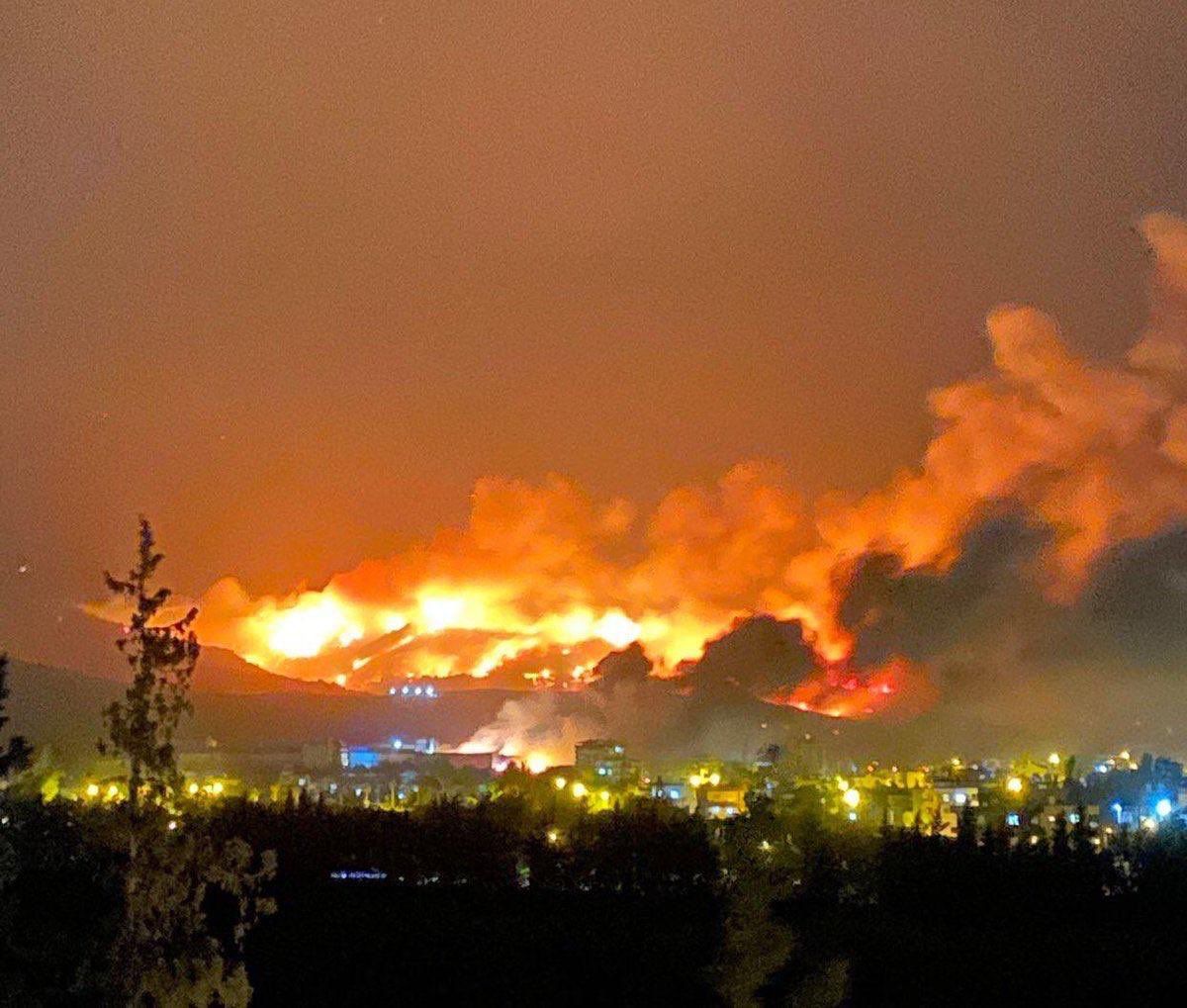 Hatay'da ormanlarımızı yakan hain terör örgütü PKK'ya lanet olsun!

Terör örgütü bir kez daha yaşayan herşeye düşman olduğunu gösterdi.

Bu vatanı BÖLDÜRMEYECEĞİZ!
HESABINI SORACAĞIZ!

Geçmiş olsun #Hatay