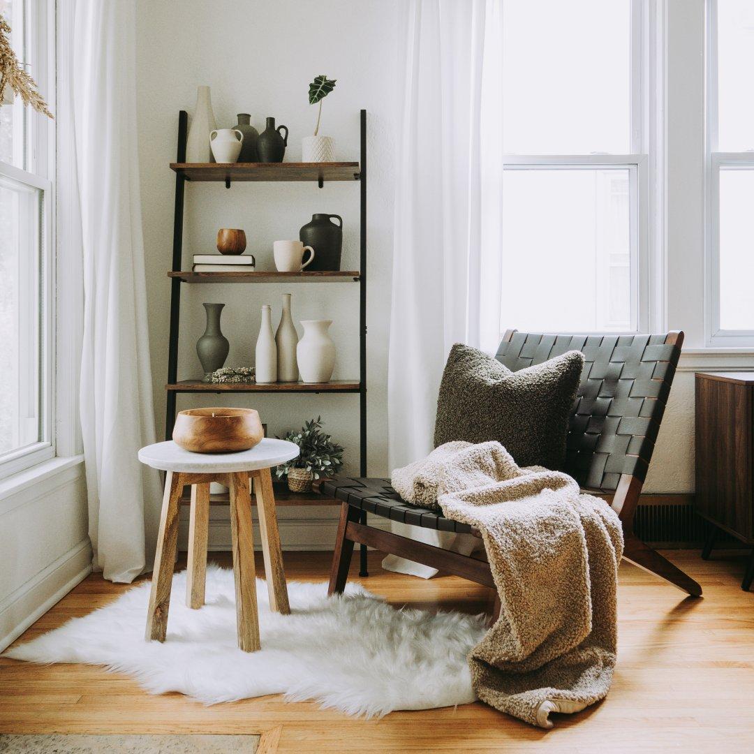 Sitting in style ✌️ Add a mid-century modern element to your reading corner with our Fenton Woven Leather Chair. Thanks for sharing your #mypotterybarn, @ homebyheena! https://t.co/2rx5nMjBjt https://t.co/j1hDtr9GYE